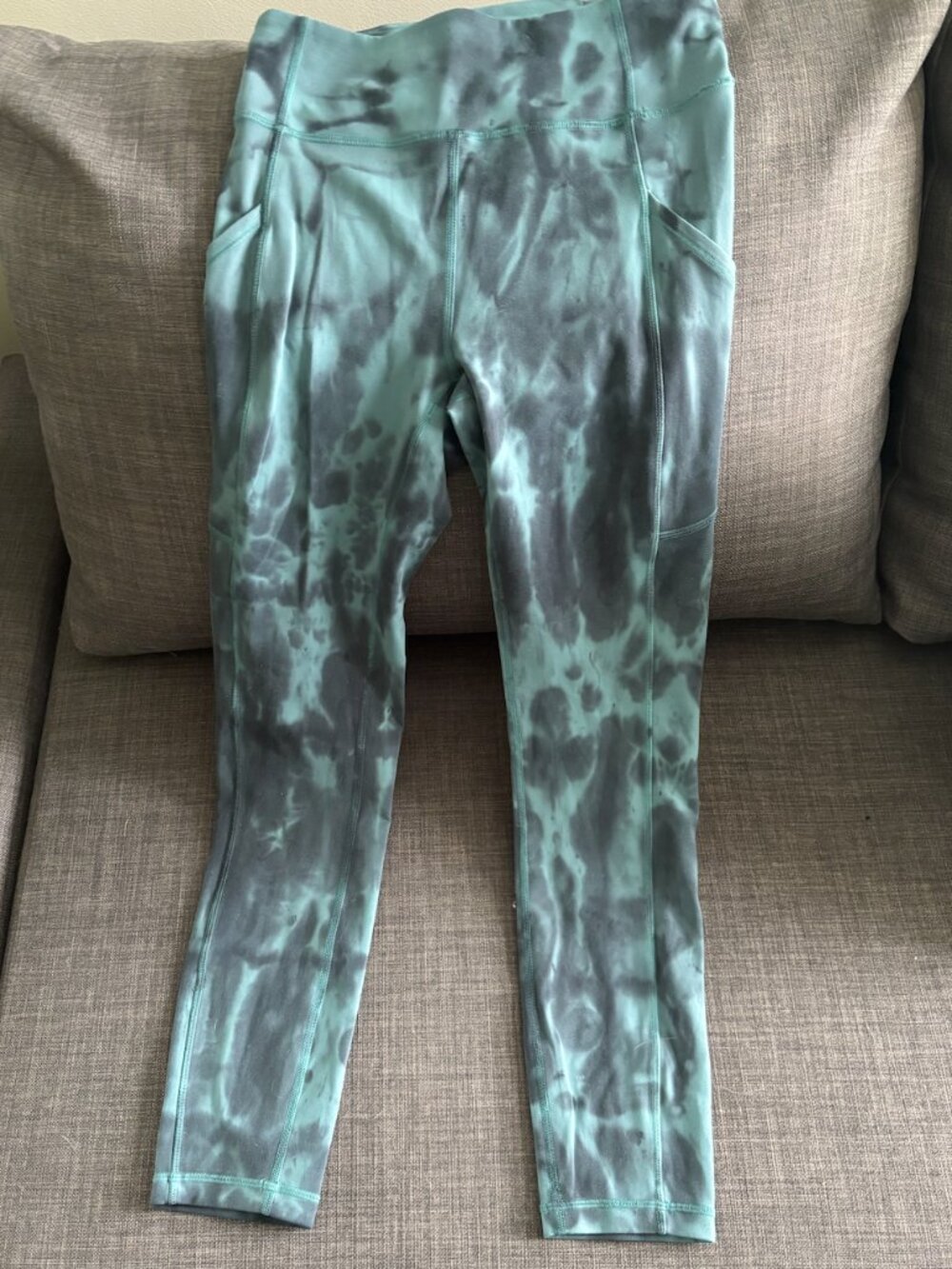 LULULEMON TIE DYE LEGGING • 4